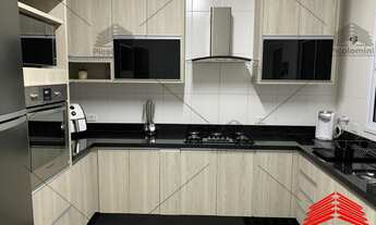 Imagem 5: Sobrado à venda na Vila Gumercindo com 3 quartos, 1 suíte, Sacada, cozinha planejada, 4 ba