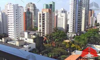 Imagem 3: Apartamento de luxo com 4 quartos e 3 suítes em Moema, São Paulo-SP! Confira já!