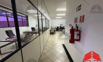 Imagem 3: Galpão para alugar em Cumbica, Guarulhos, com salas, refeitório, 9 docas, estacionamento