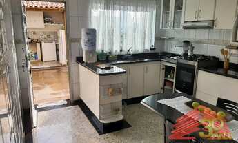 Imagem: Casa à venda no bairro Água Rasa, 4 quartos