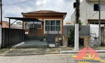 Imagem: Casa com terreno de 10x26 metros, a venda