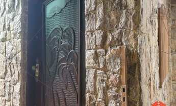 Imagem 3: Sobrado próximo ao metrô Itaquera