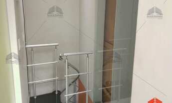 Imagem 6: Salão comercial em prédio de 2 andares, sendo que cada andar possui 2 salas; 1 banheiro. L