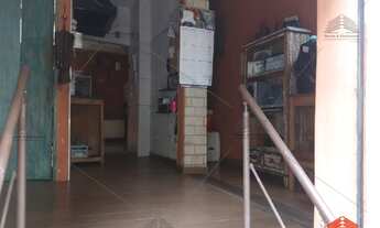 Imagem 7: Salão comercial em prédio de 2 andares, sendo que cada andar possui 2 salas; 1 banheiro. L