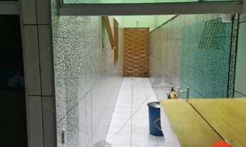 Imagem 3: Amplo sobrado próximo a Estação Artur Alvim do metrô