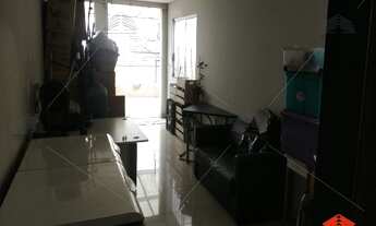 Imagem 2: Salão comercial em prédio de 2 andares, sendo que cada andar possui 2 salas; 1 banheiro. L