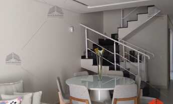 Imagem 3: Sobrado à venda com 3 dormitórios, sendo 1 suíte, sala de estar e jantar, cozinha, jardim