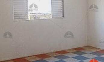 Imagem 7: Ampla casa composta por hall de entrada, sala com 2 ambientes,4 dormitórios, 2 banheiros