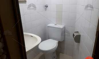 Imagem 4: Prédio na Vila Formosa, com área comercial e residencial, 03 residencias e dois salões co