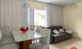 Imagem: Sobrado na Mooca, dividido em 03 casas