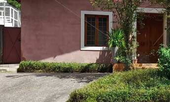 Imagem 4: Casa Térrea a venda, Granja Viana com 3 Suítes, Piscina, Spa com Hidromassagem, Sauna, Chu