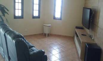 Imagem 2: Casa no Condomínio Alpes Douro. São 4 dormitórios, sendo 1 suíte todos com armários