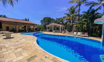 Imagem 4: Luxuoso Sítio à Venda em Atibaia-SP, Bairro Portão: 7 Quartos, 5 Suítes, 3 Salas, 10 Banhe