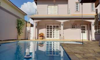 Imagem 2: Sobrado em bairro nobre de Atibaia SP, 3 suítes, piscina, área gourmet, muito bem localiz