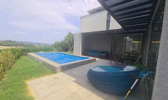 Imagem: Casa nova dentro de condomínio fechado