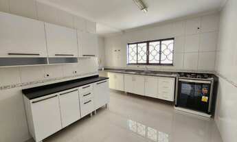 Imagem 2: Casa para locação em condomínio na Vila Santista em Atibaia SP