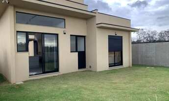 Imagem: Casa nova térrea dentro de condomínio