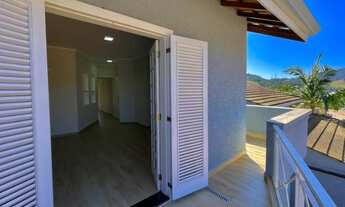 Imagem 7: Casa na Vila Giglio em Atibaia com 3 dormitórios sendo 1 suíte, sala ampla, cozinha, pisc