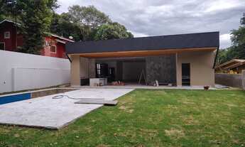 Imagem 7: Luxuosa casa em condomínio à venda em Atibaia-SP - 4 quartos, 4 suítes, 3 salas, 6 banheir