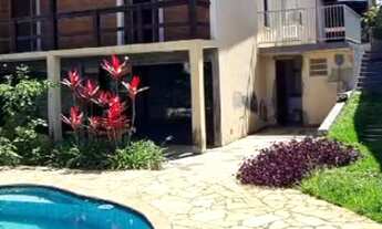 Imagem: Casa térrea com 3 dormitórios, piscina