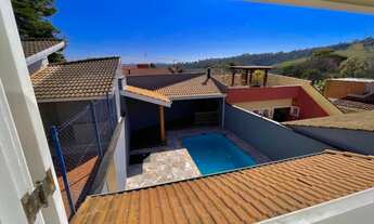 Imagem 2: Casa na Vila Giglio em Atibaia com 3 dormitórios sendo 1 suíte, sala ampla, cozinha, pisc