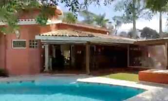 Imagem: 4 dormitórios, 3 suíte, 5 banheiro, 4