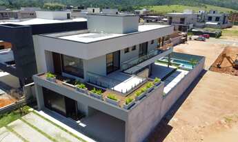 Imagem 2: Casa de luxo em condomínio na Vila Santista, Atibaia-SP: 3 quartos, 3 suítes, 3 salas, 5 b