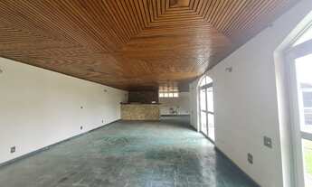 Imagem 5: Sobrado em bairro nobre, próximo ao Centro de Atibaia, São 4 dormitórios sendo 2 suítes