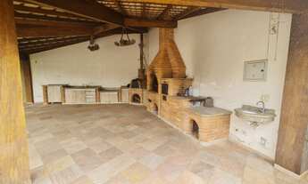 Imagem 3: Sobrado em bairro nobre, próximo ao Centro de Atibaia, São 4 dormitórios sendo 2 suítes