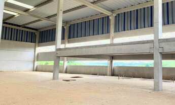 Imagem 3: Galpão industrial de alto padrão com 4 salas e 4 banheiros no bairro Fernão Dias em Atibai