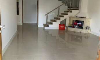 Imagem 5: Casa em Condomínio próximo a Al Lucas em Atibaia SP. São 4 suítes, sendo 2 com closet, Sa