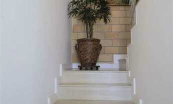 Imagem 6: 3 dormitórios, 1 suítes, 3 banheiro, 2 vagas na garagem, 158M² de Área Construída