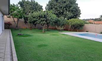 Imagem 7: 4 dormitórios, 4 suíte, 6 banheiro, 2 vagas na garagem