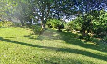 Imagem 7: Casa térrea no Condomínio Estância Dos Lagos em Atibaia SP. Piscina, churrasqueira, amp