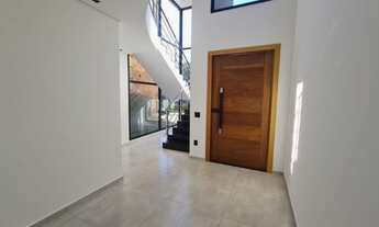 Imagem 3: 3 dormitórios, 3 suíte, 5 banheiro, 4 vagas na garagem