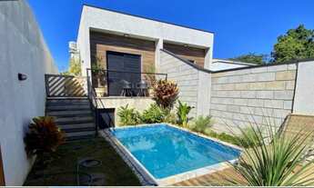 Imagem: 3 dormitórios, 3 suíte, 5 banheiro, 2