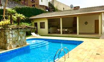 Imagem 3: Casa térrea no Condomínio Flamboyant em Atibaia SP. 4 dormitórios sendo 3 suítes na casa p