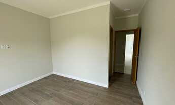 Imagem 7: 3 dormitórios, 3 suíte, 5 banheiro, 2 vagas na garagem