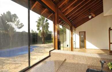 Imagem 4: CASA ASSOBRADADA NO COND. LAGO AZUL EM ARAÇOIABA