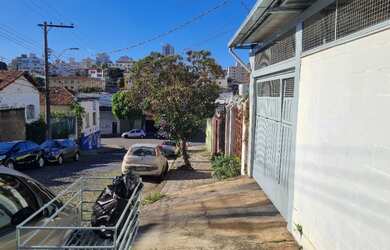 Imagem 3: 3 dormitórios na Rua Jaspe