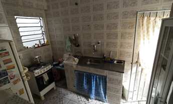 Imagem 5: Apartamento térreo, com área frontal, 2 quartos, sala ampla, banheiro, cozinha e lavanderi