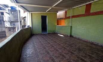 Imagem 4: Vendo casa na Quinta do Caju, 3 quartos com terraço coberto, ideal para quem trabalha no c