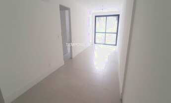 Imagem 4: Localização maravilhosa, parte nobre colado ao metrô Uruguai. Apartamento 1° locação com á