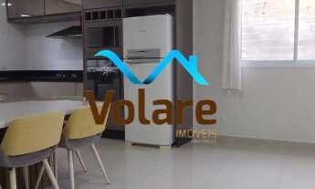 Imagem 2: Sobrado espaçoso e confortável, localizado em terreno amplo com oito metros de frente