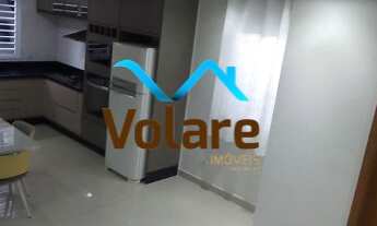 Imagem 3: Sobrado espaçoso e confortável, localizado em terreno amplo com oito metros de frente