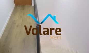 Imagem 6: Sobrado espaçoso e confortável, localizado em terreno amplo com oito metros de frente