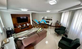 Imagem: Linda casa de 212m² com 3 suítes e 4 vagas