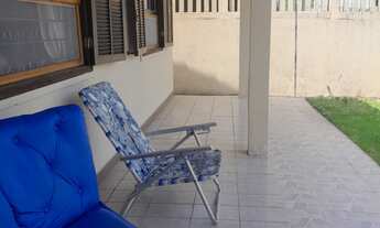 Imagem 2: 3 dormitórios, 2 vagas na garagem, 200M² de Área Construída