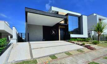 Imagem: Luxuosa casa em condomínio à venda em