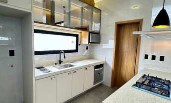 Imagem 6: Casa de alto padrão no Condomínio Viena em Indaiatuba-SP: 3 quartos, 3 suítes, 2 salas, 5